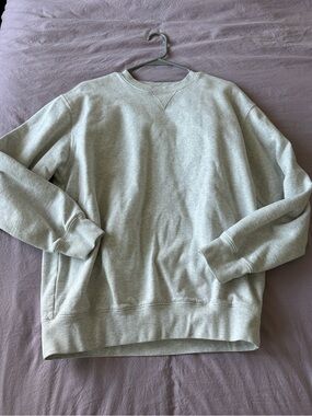 Brandy Melville Crewneck